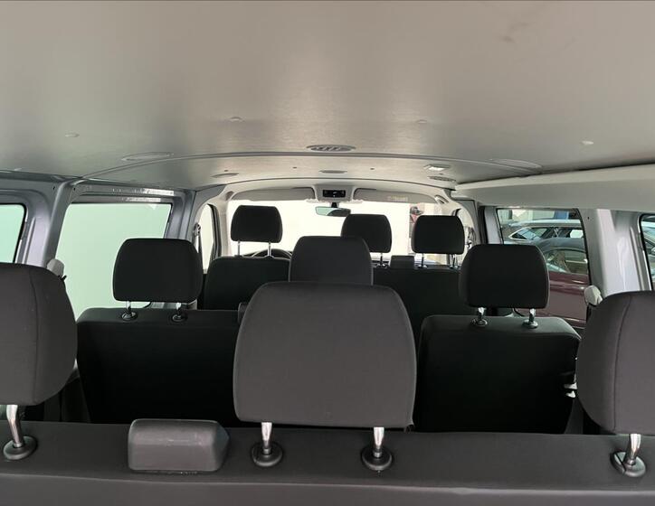 Volkswagen Transporter 12