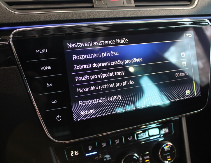 Škoda Superb 23