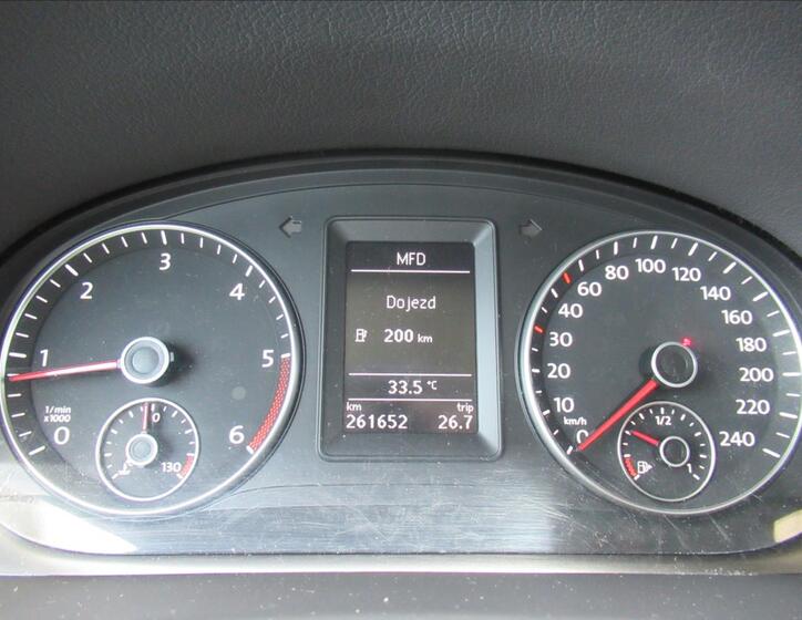 Volkswagen Touran 13
