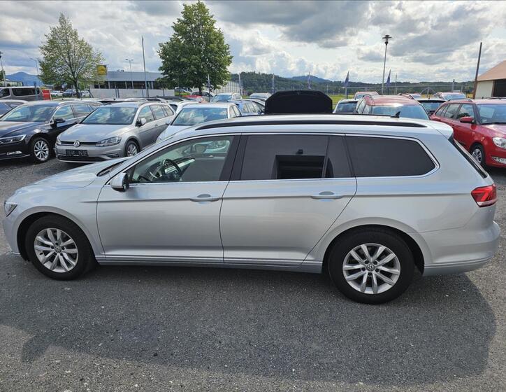 Volkswagen Passat 9