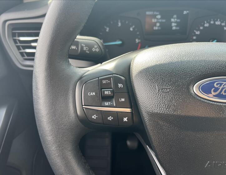 Ford Focus 21