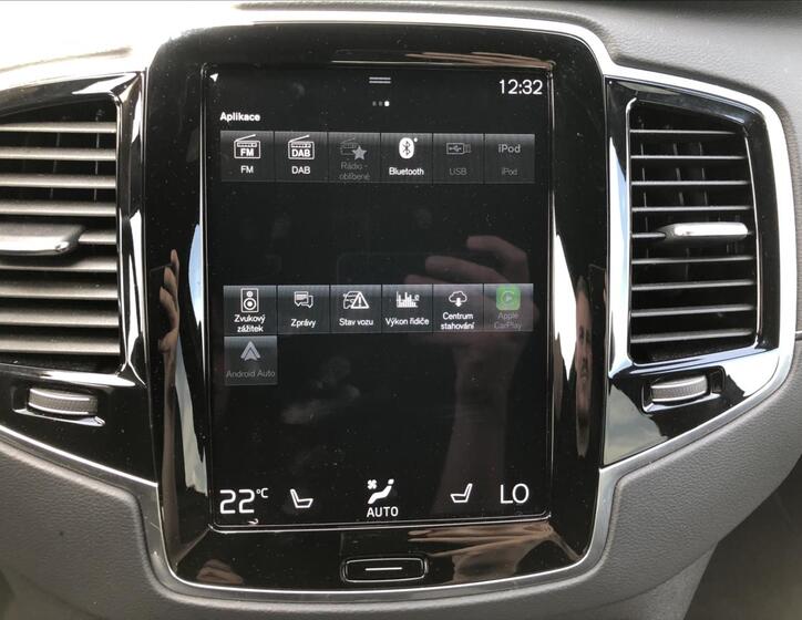 Volvo XC90 25