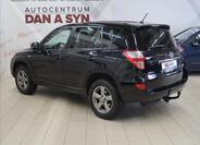 Toyota RAV4 6