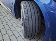 BMW i4 47