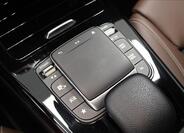 Mercedes-Benz CLA 40