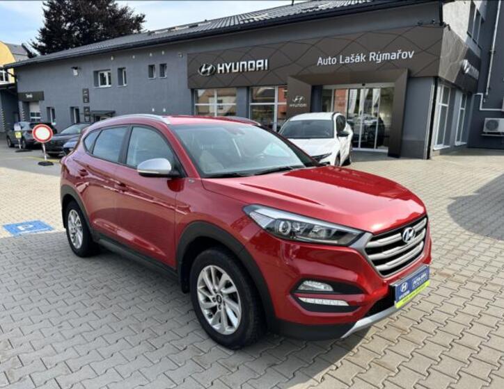Hyundai Tucson 1