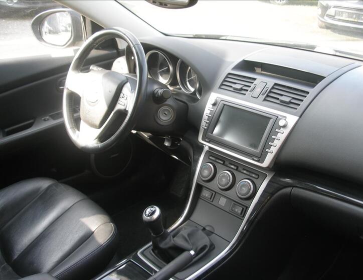 Mazda 6 8