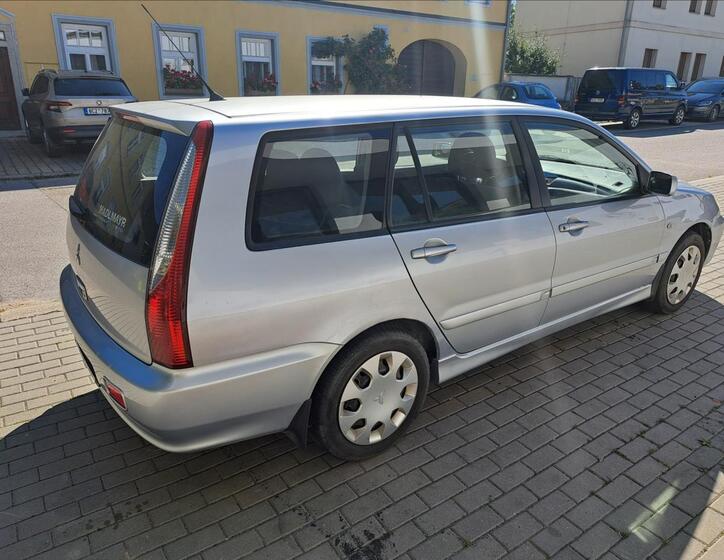 Mitsubishi Lancer 10