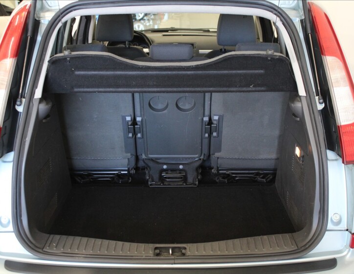 Ford C-MAX 14