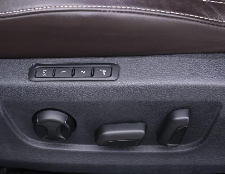 Škoda Superb 15