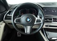 BMW X7 13