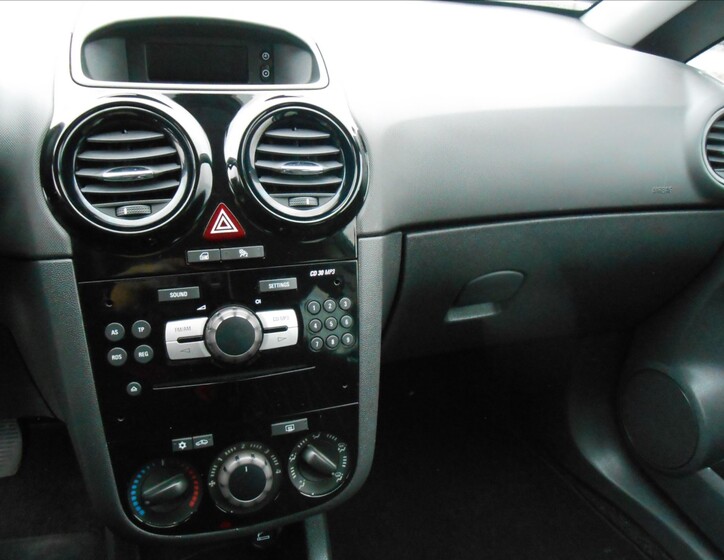 Opel Corsa 10