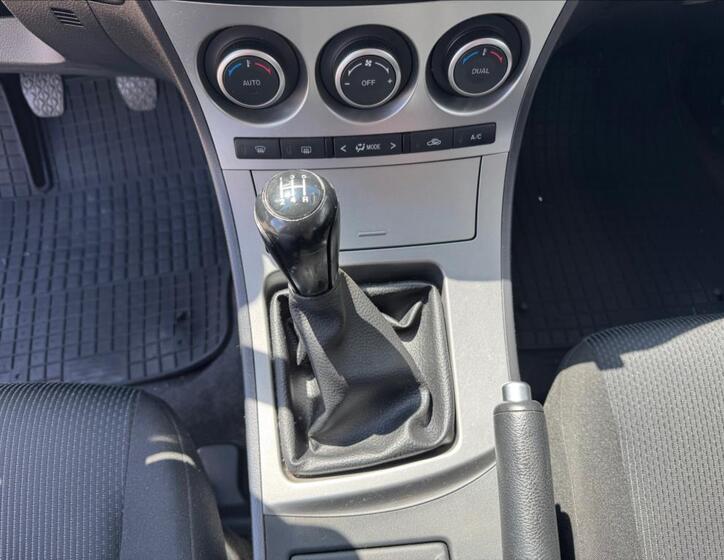 Mazda 3 17