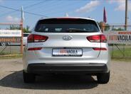 Hyundai i30 6