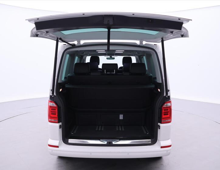 Volkswagen Multivan 9