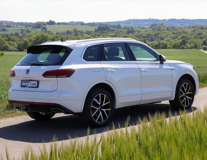 Volkswagen Touareg 7