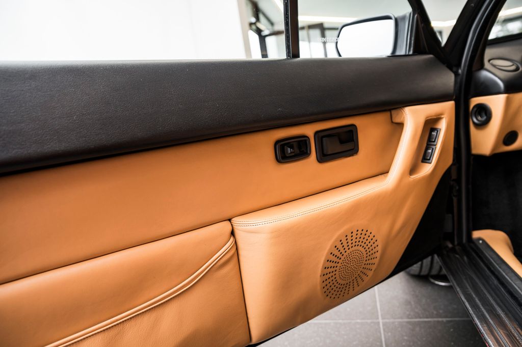 Ferrari Mondial