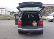 Volkswagen Touran 23