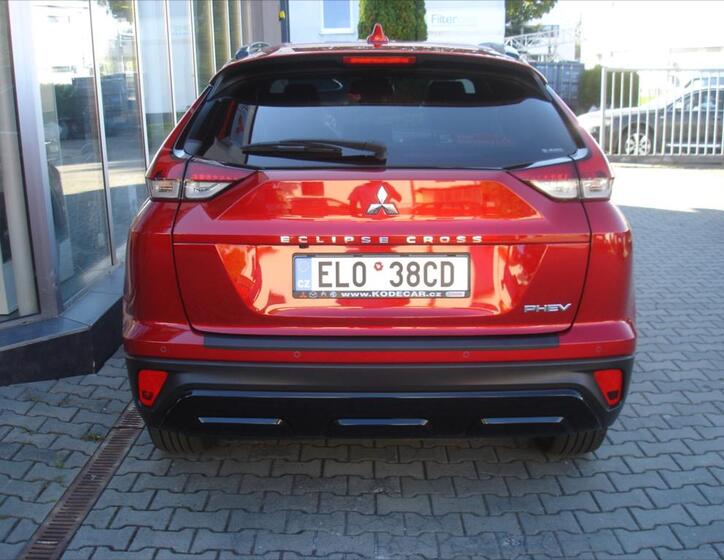 Mitsubishi Eclipse Cross 5
