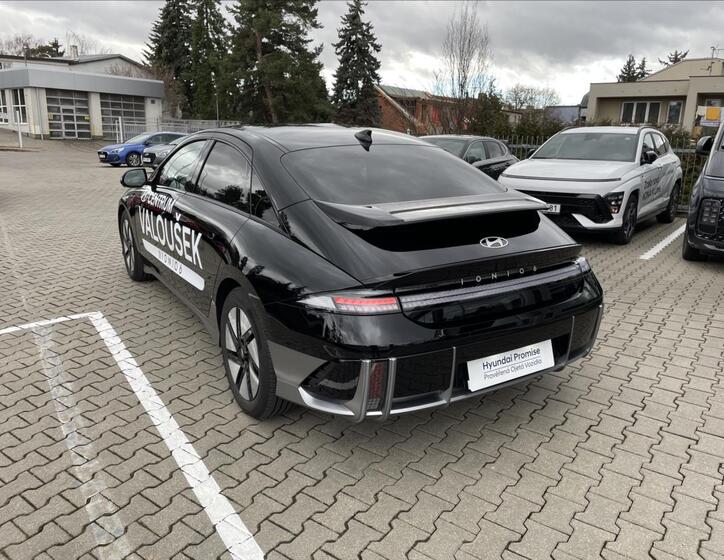 Hyundai Ioniq 6 3
