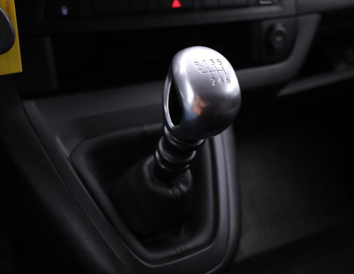 Toyota ProAce 29