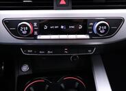 Audi A4 33