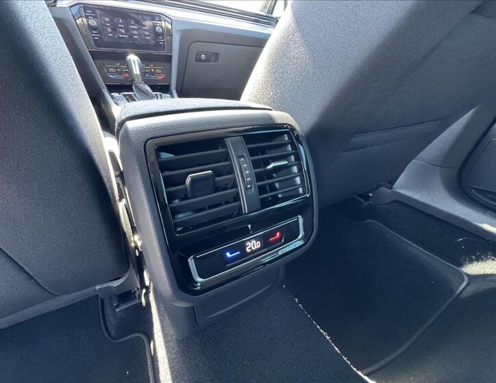 Volkswagen Passat 31