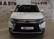 Mitsubishi Outlander 2