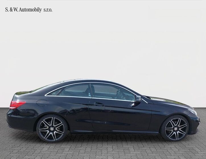 Mercedes-Benz Třídy E 4
