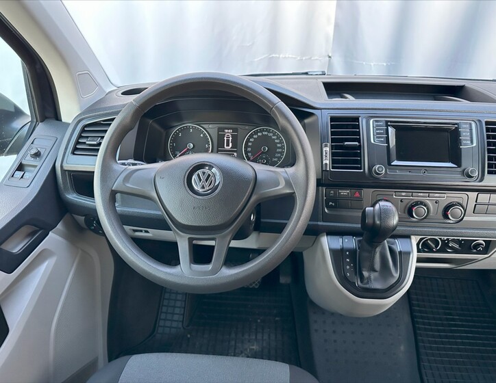 Volkswagen Transporter 17