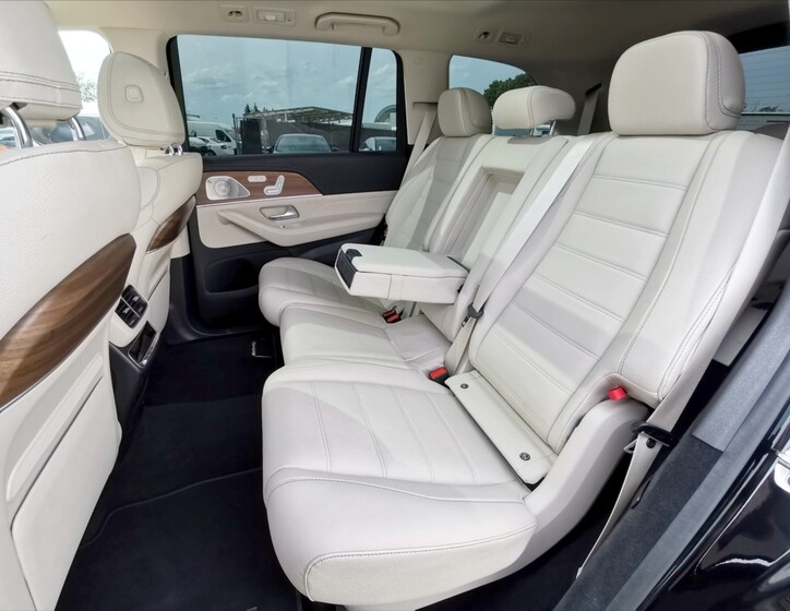 Mercedes-Benz GLS 26