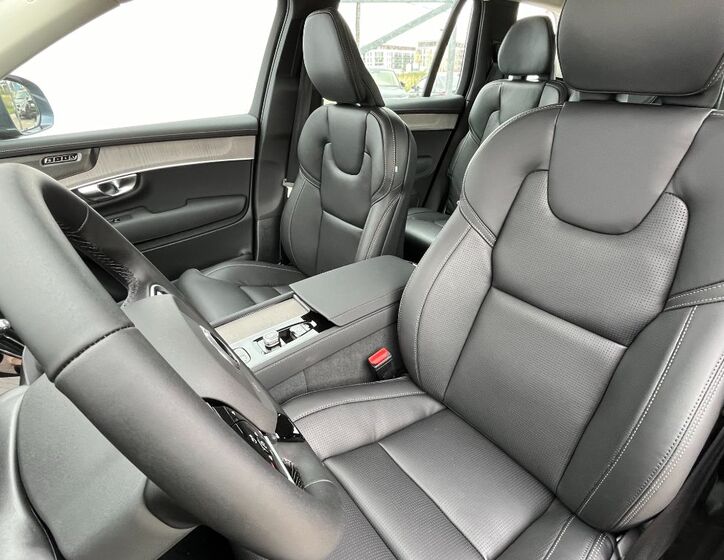Volvo XC90 19