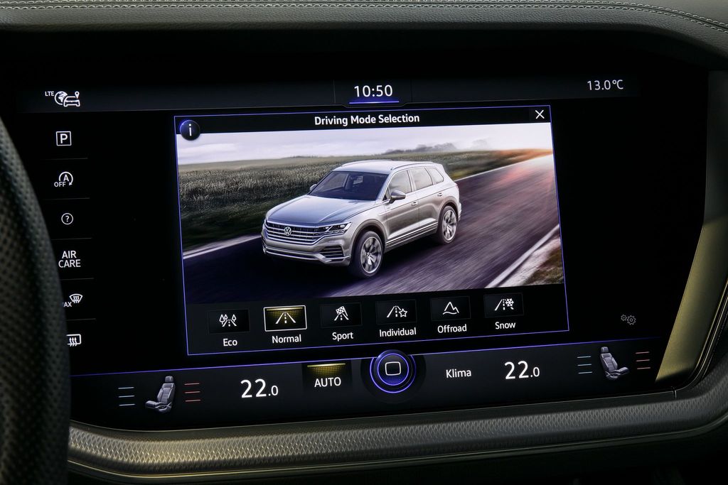 Volkswagen Touareg