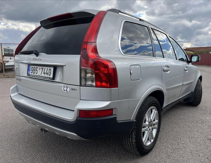 Volvo XC90 45