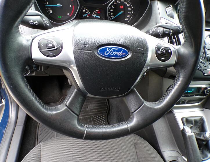 Ford Focus 12