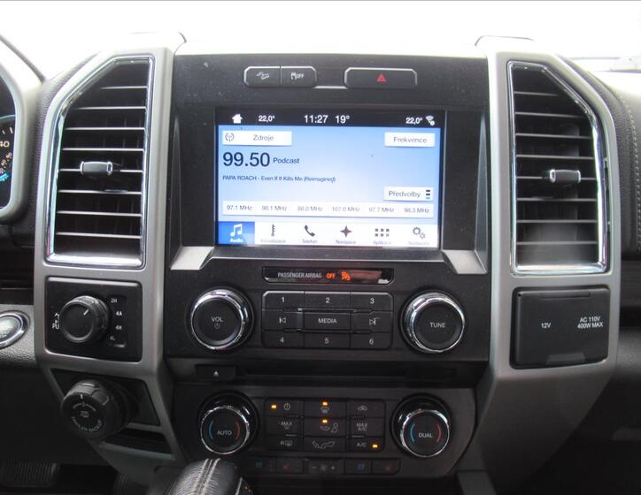 Ford E150 10