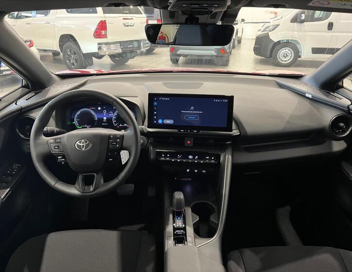 Toyota C-HR 11