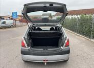 KIA Rio 27