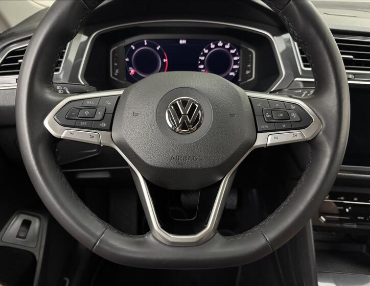 Volkswagen Tiguan Allspace 9
