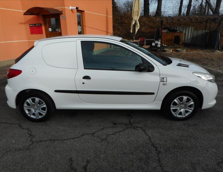 Peugeot 206 4