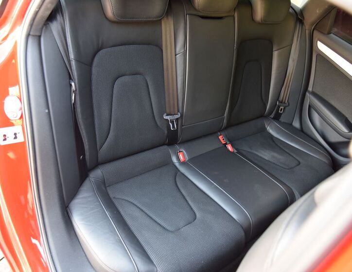 Audi A4 24
