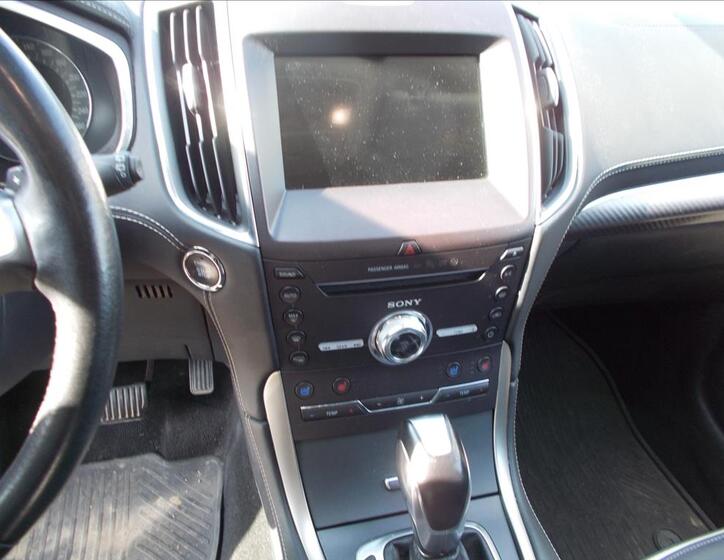 Ford S-MAX 24