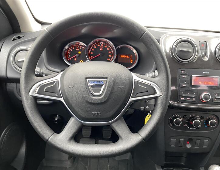 Dacia Sandero 10