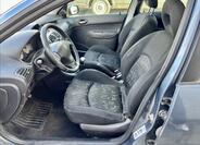 Peugeot 206 11