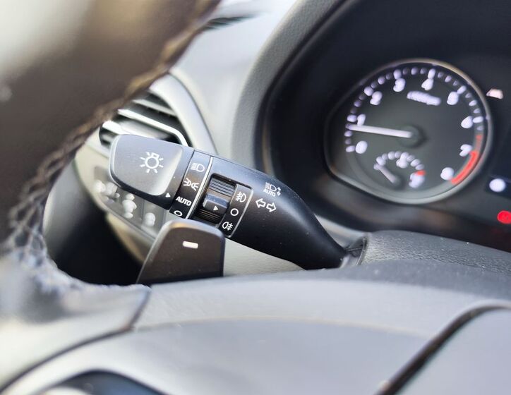 Hyundai i30 25