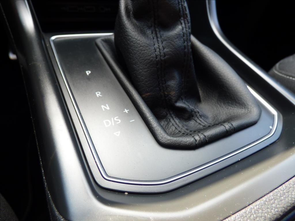Volkswagen Touran 49