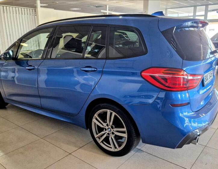 BMW Řada 2 4