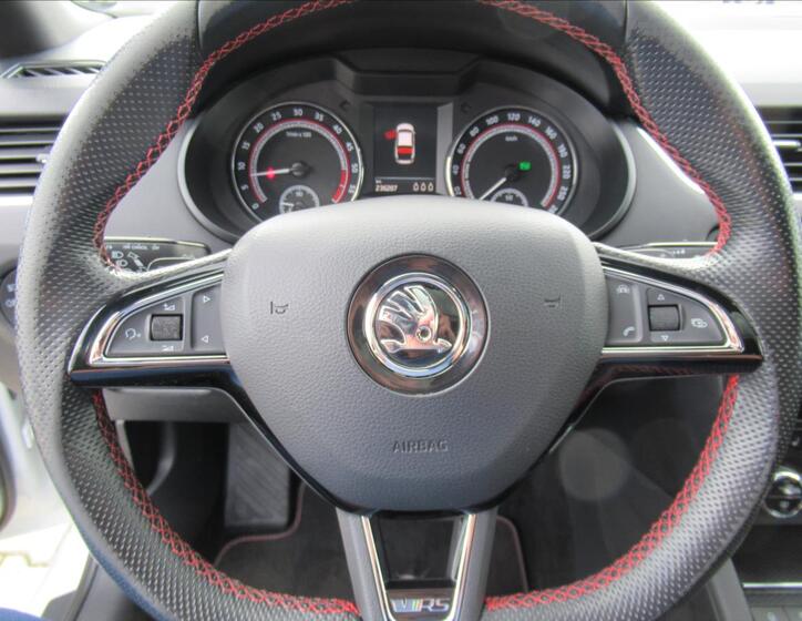Škoda Octavia 15