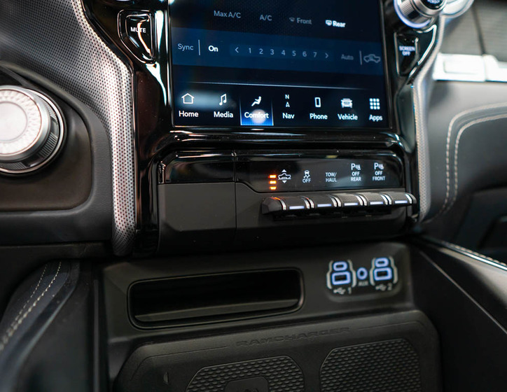 Dodge RAM 31
