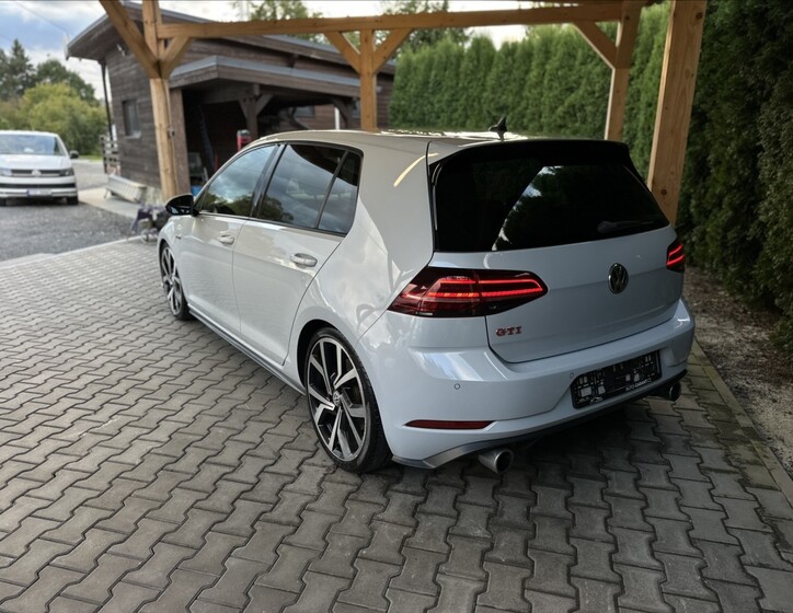 Volkswagen Golf 4